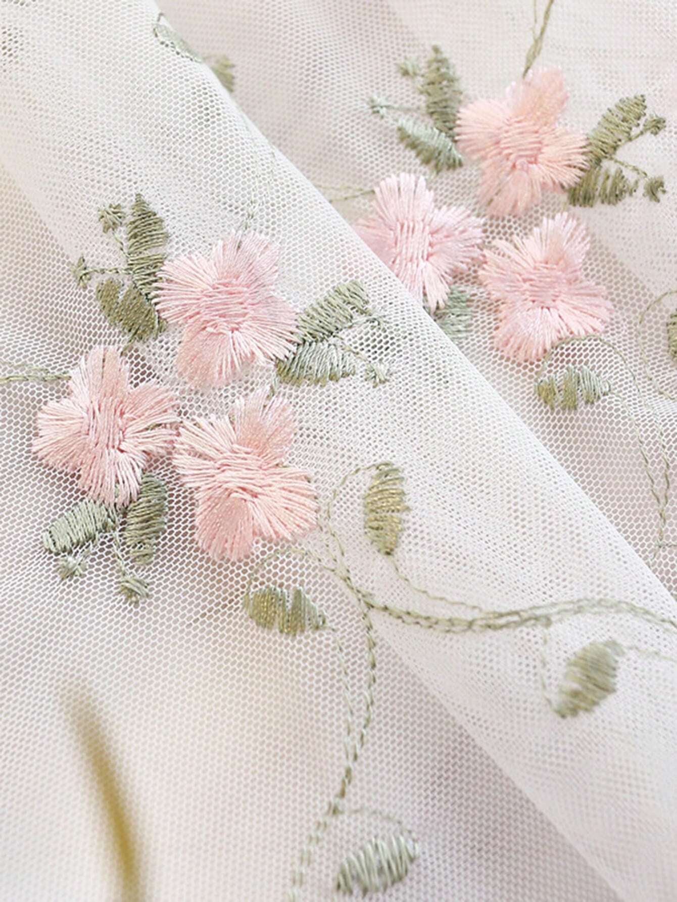 1Pc Pastoral Little Pink Flower Embroidery Sheer Curtains for Daughters Bedroom Vintage Floral Lace Voile Drapes Window Treatment Nursery Decor