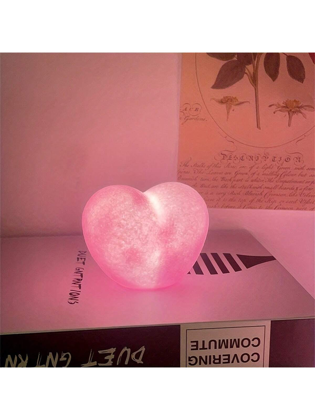 1Pc Cute Love Night Light for Girls, Atmosphere Bedside Lamp Eye-Catching Creative Heart-Shaped Night Light, Portable Glowing Birthday Valentine'S Day Gift Heart Type Night Light Pink Birthday Gifts Graduation