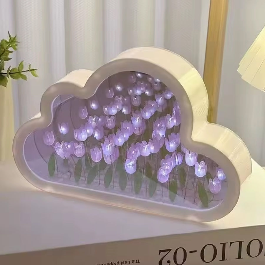 Infinite Tulips Cloud Lamp